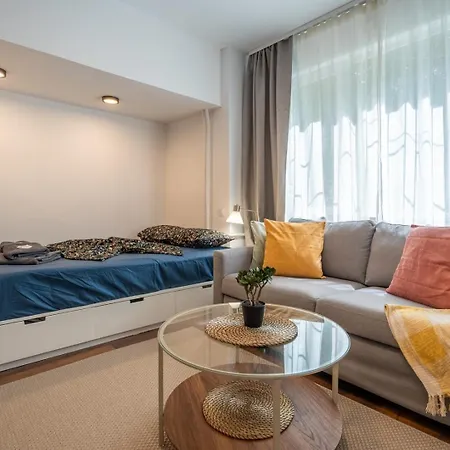 Urban Nest Comfy *